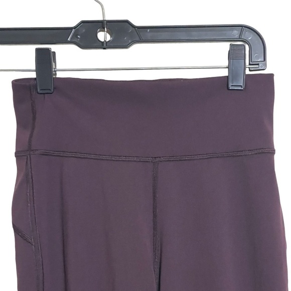 Lululemon tied to it 7/8 tight 25’ black cherry Women's Purple Leggings size 4 - Picture 4 of 8